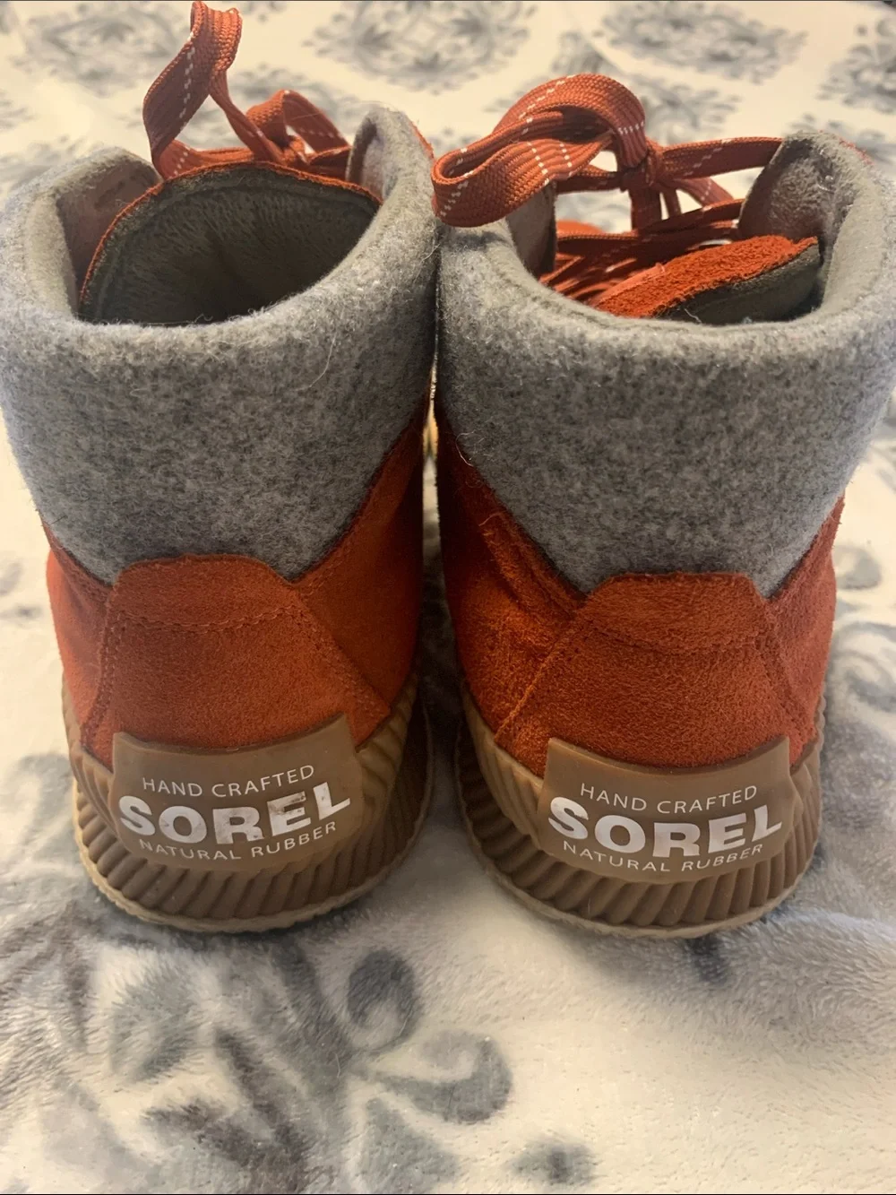 Sorel women out